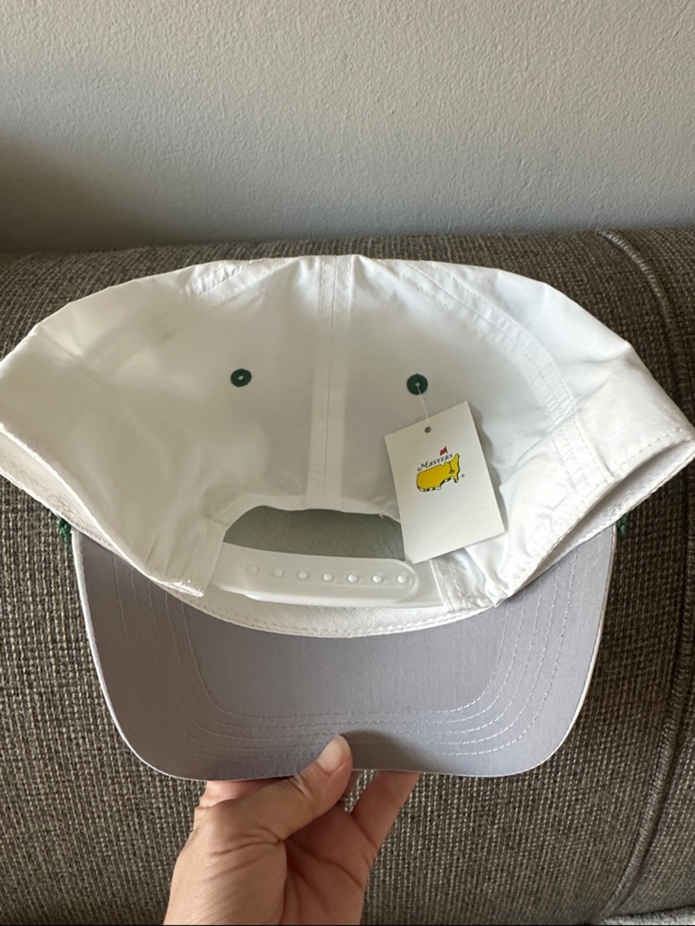 2026 Masters Embroidered White Golf Cap with Green Rope - Picture 2 of 3